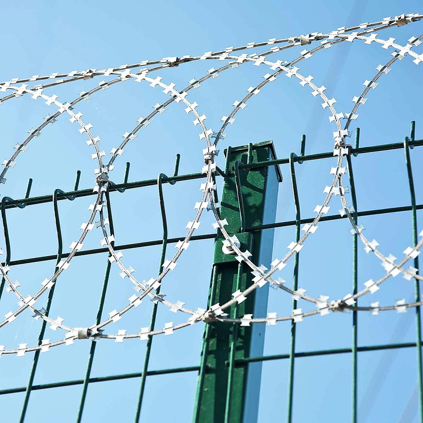 Planarer Stacheldraht